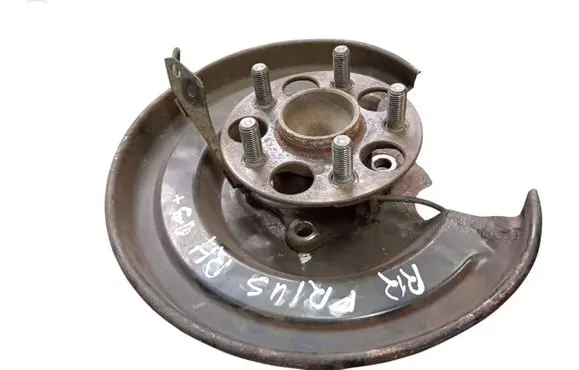 Toyota Prius (XW30) Rear wheel hub 4245047040