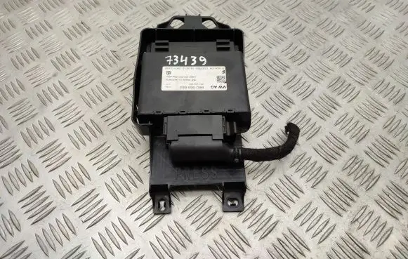 Audi A6 C7 Voltage converter/converter module 8K0959663