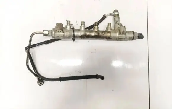 Opel Astra J Fuel main line pipe