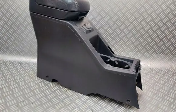 Chevrolet Captiva Center console