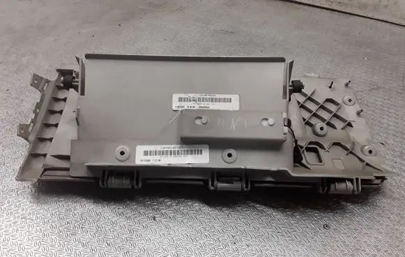 Chrysler Grand Voyager V Glove box set L0095875 63248Z