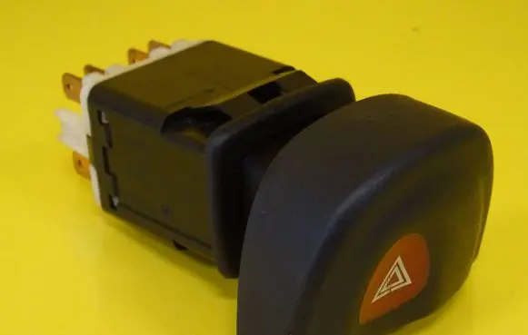 Renault Megane I Hazard light switch 430165 231348