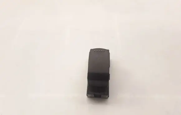Suzuki SX4 Electric window control switch 62J001157T