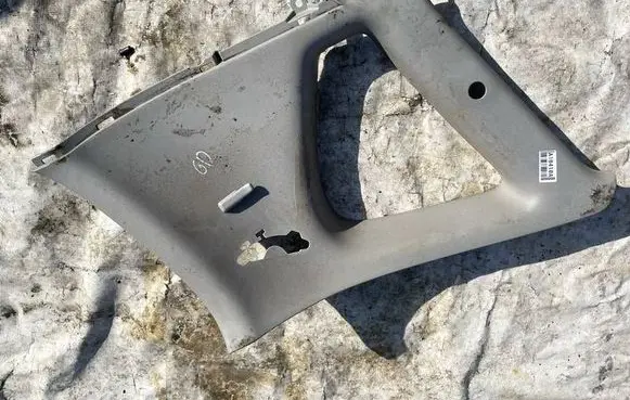 Toyota Corolla Verso E121 (D) pillar trim (bottom) 6247113110