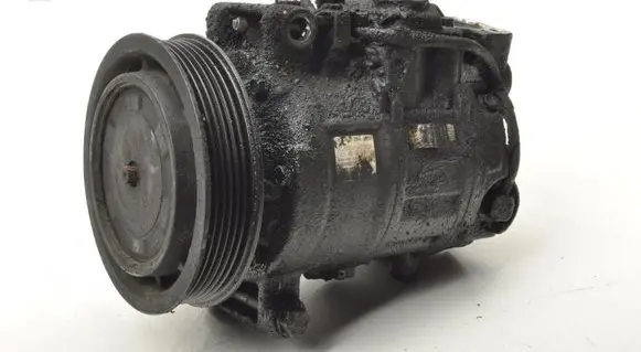 Audi A6 S6 C6 4F Air conditioning (A/C) compressor (pump) 4F0260805H