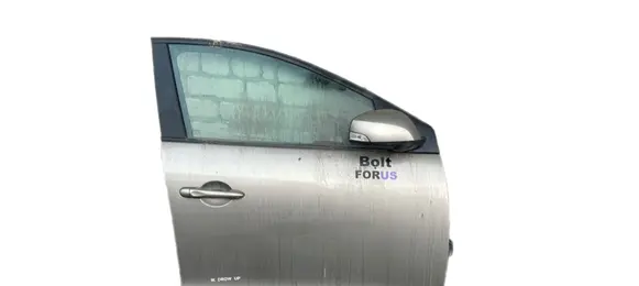 Renault Megane III Front door