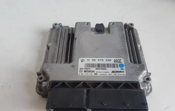 Opel Insignia A Engine control unit/module 5557333000QE 0281015149