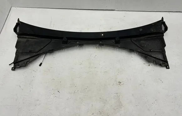 Land Rover Range Rover Velar Wiper trim J8A24105BD