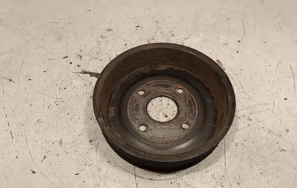 Nissan Navara D40 Water pump pulley 