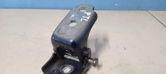 Peugeot 508 Front door upper hinge 