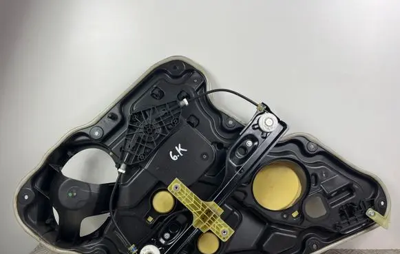 Jeep Cherokee Rear window lifting mechanism without motor 68227457AA