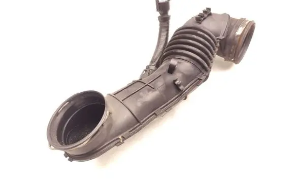 BMW 3 E90 E91 Air intake hose/pipe 7804846 1371780484608 58650910