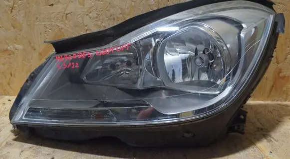 Mercedes-Benz C W204 Headlight/headlamp A2048205159