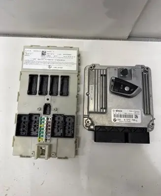 BMW X5 F15 Engine ECU kit and lock set 8573789 9343370