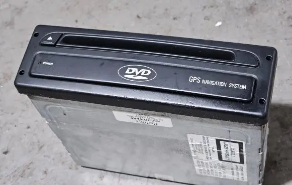 BMW X5 E53 CD/DVD changer BMWNRR20001 0123456789 FD0003410001497
