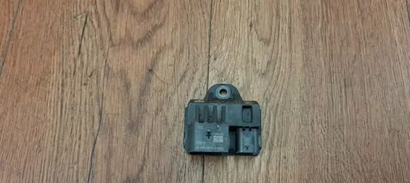 BMW 3 F30 F35 F31 Glow plug pre-heat relay 0522120103