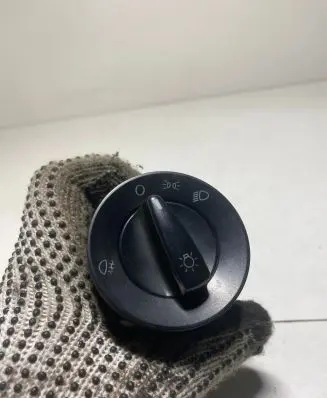 Light switch