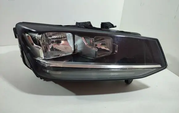 Audi Q2 - Headlight/headlamp 81A941004