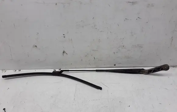 Peugeot Boxer Front wiper blade arm