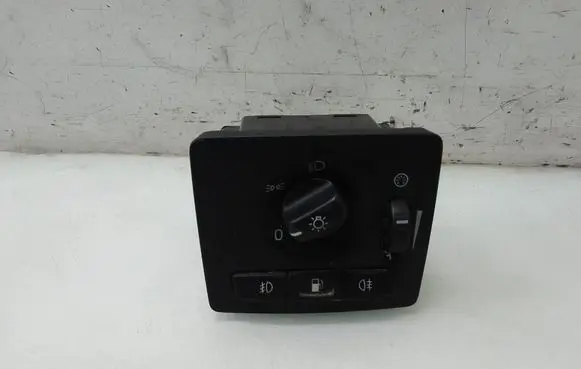 Volvo V50 Light switch 19206