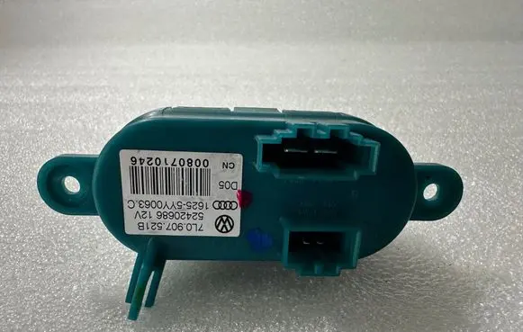 Audi Q7 4L Heater blower motor/fan resistor 7L0907521B 16255YY0063C 52420686