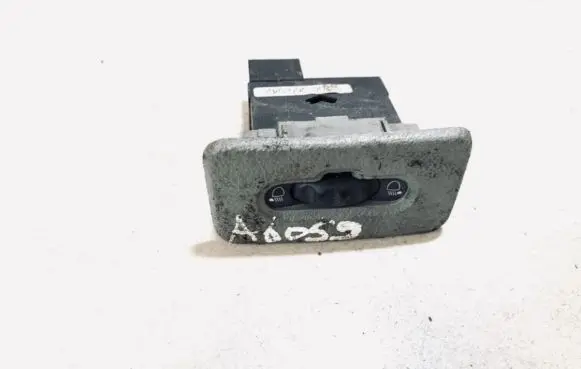 Renault Master II Headlight level height control switch 8200060042