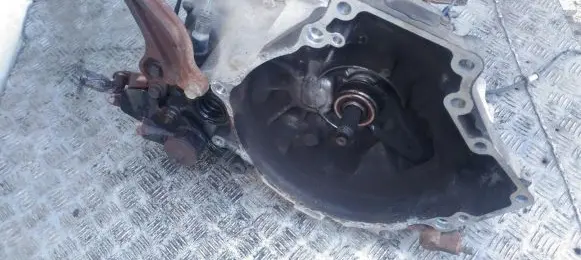 Mazda 323 F Manual 5 speed gearbox