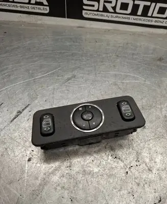 Mercedes-Benz ML W163 Electric window control switch A1638200326 03420610