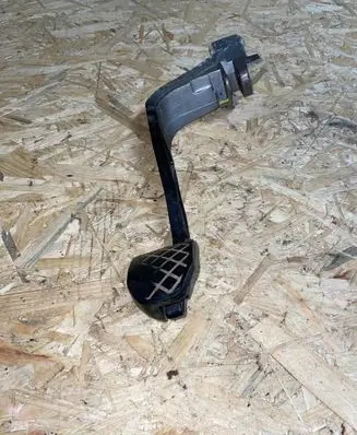 Volkswagen PASSAT B5.5 Clutch pedal 8D1721316G