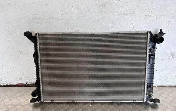 Audi RS5 Coolant radiator 8K0121251AB