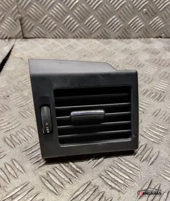 Mercedes-Benz GLK (X204) Dashboard side air vent grill/cover trim a2048305654