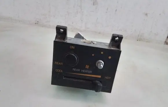 Mitsubishi Pajero Other switches/knobs/shifts