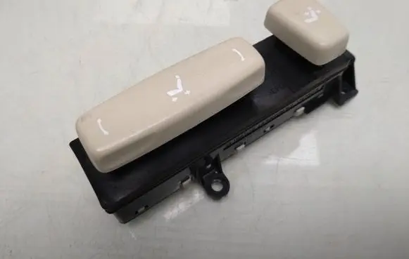 Lexus SC 430 Seat control switch 18a013 0141g76