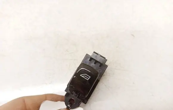 Volvo XC90 Electric window control switch 31376458