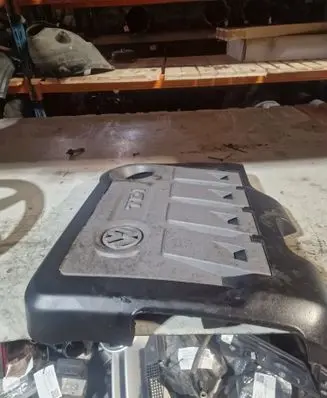 Volkswagen Sharan Engine cover (trim)