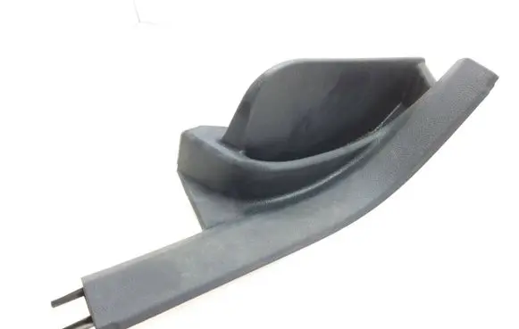 Volkswagen Tiguan Rear seat side bottom trim 5N0868269 5M0868260 M6456