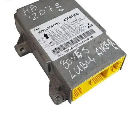 Mercedes-Benz C W205 Airbag control unit/module A2079010100