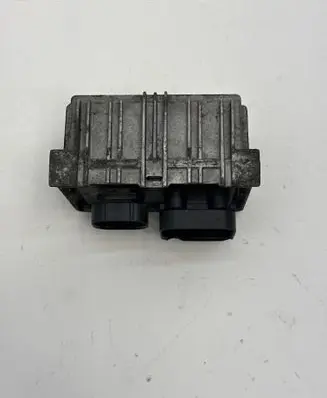 Opel Insignia A Glow plug pre-heat relay 9522122601