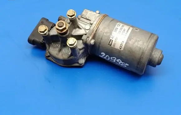 Front wiper linkage and motor