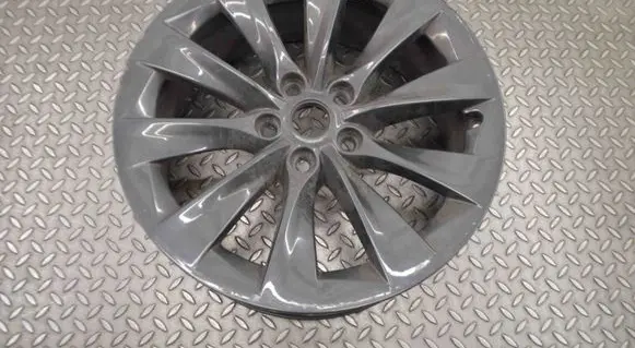 Tesla Model S R12 alloy rim 105933700B ET40