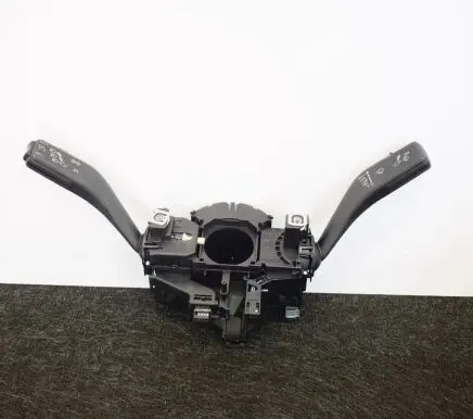 Skoda Superb B6 (3T) Indicator stalk