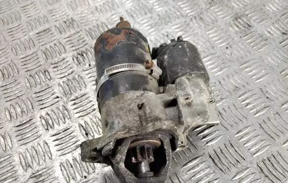 Audi A4 S4 B5 8D Starter motor