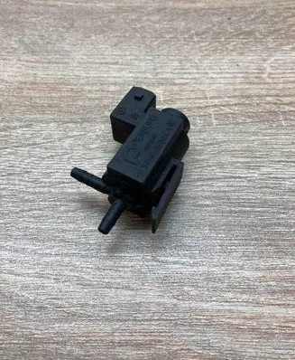 BMW 7 E65 E66 Turbo solenoid valve 1742712 72234100