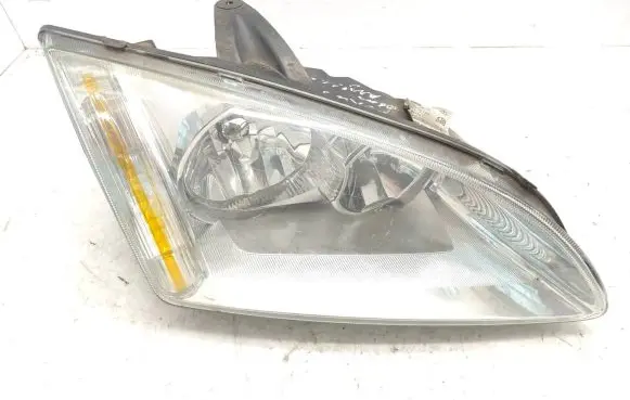 Ford Focus Headlight/headlamp 4M5113W029BC