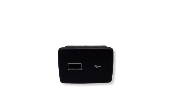 Peugeot Boxer USB socket connector 07356855900