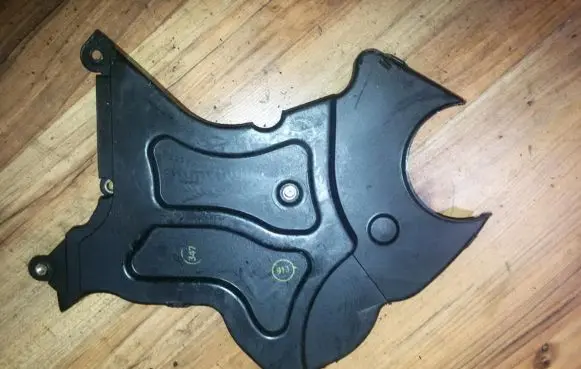 Opel Vectra B Timing belt guard (cover) 90536623