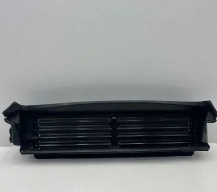 Volvo XC60 Intercooler air channel guide 32296801