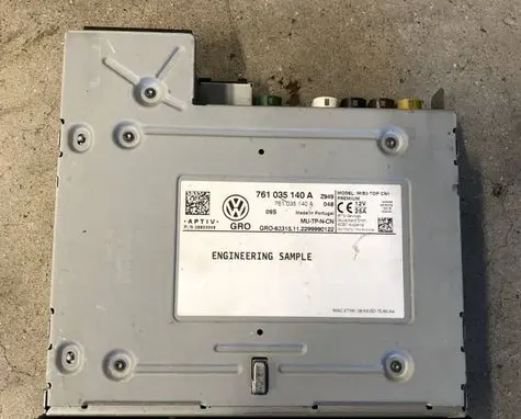 Volkswagen Touareg III Navigation unit CD/DVD player 761035140A
