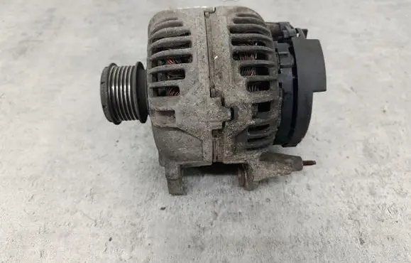 Ford Galaxy Generator/alternator 028903028E