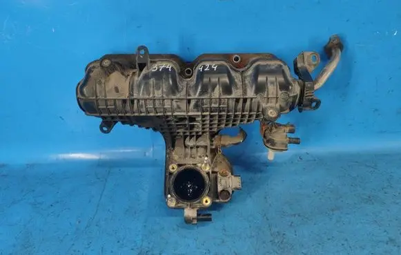 Toyota Prius (XW30) Intake manifold 1712037052